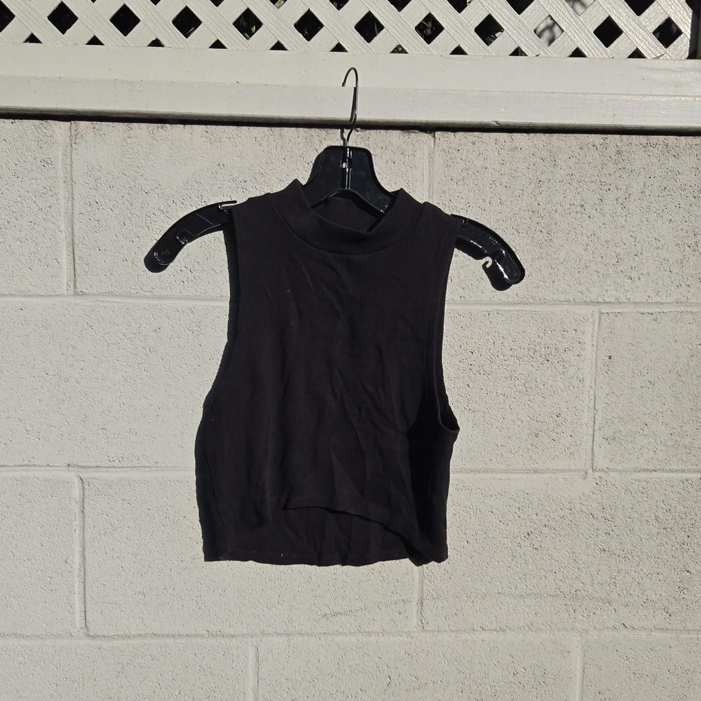 Black Sleeveless Top